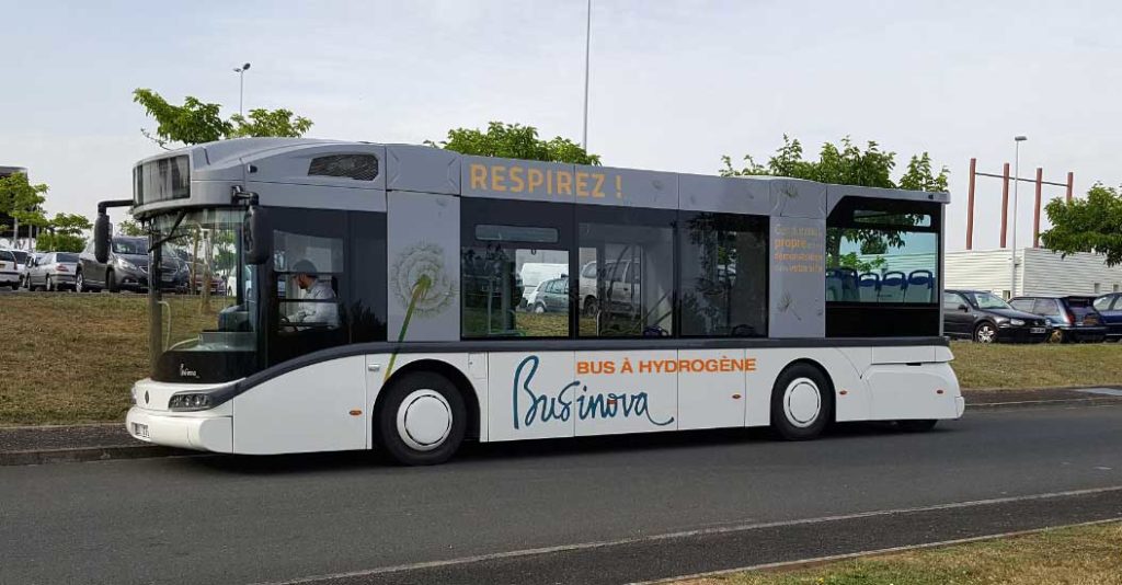 safra businova bus hydrogene designe et ergonomie par Blanc Tailleur