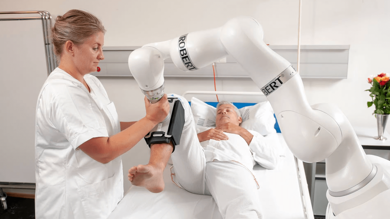 Robot médical danois ROBERT pour la rééducation